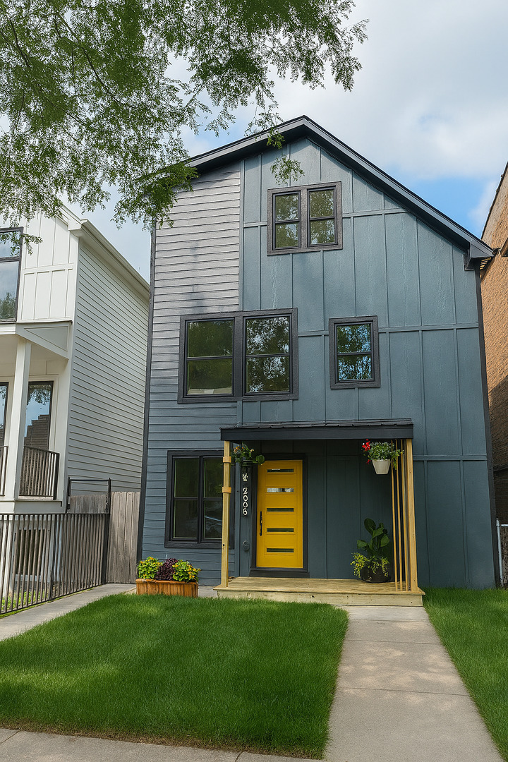 4250 N Whipple Street