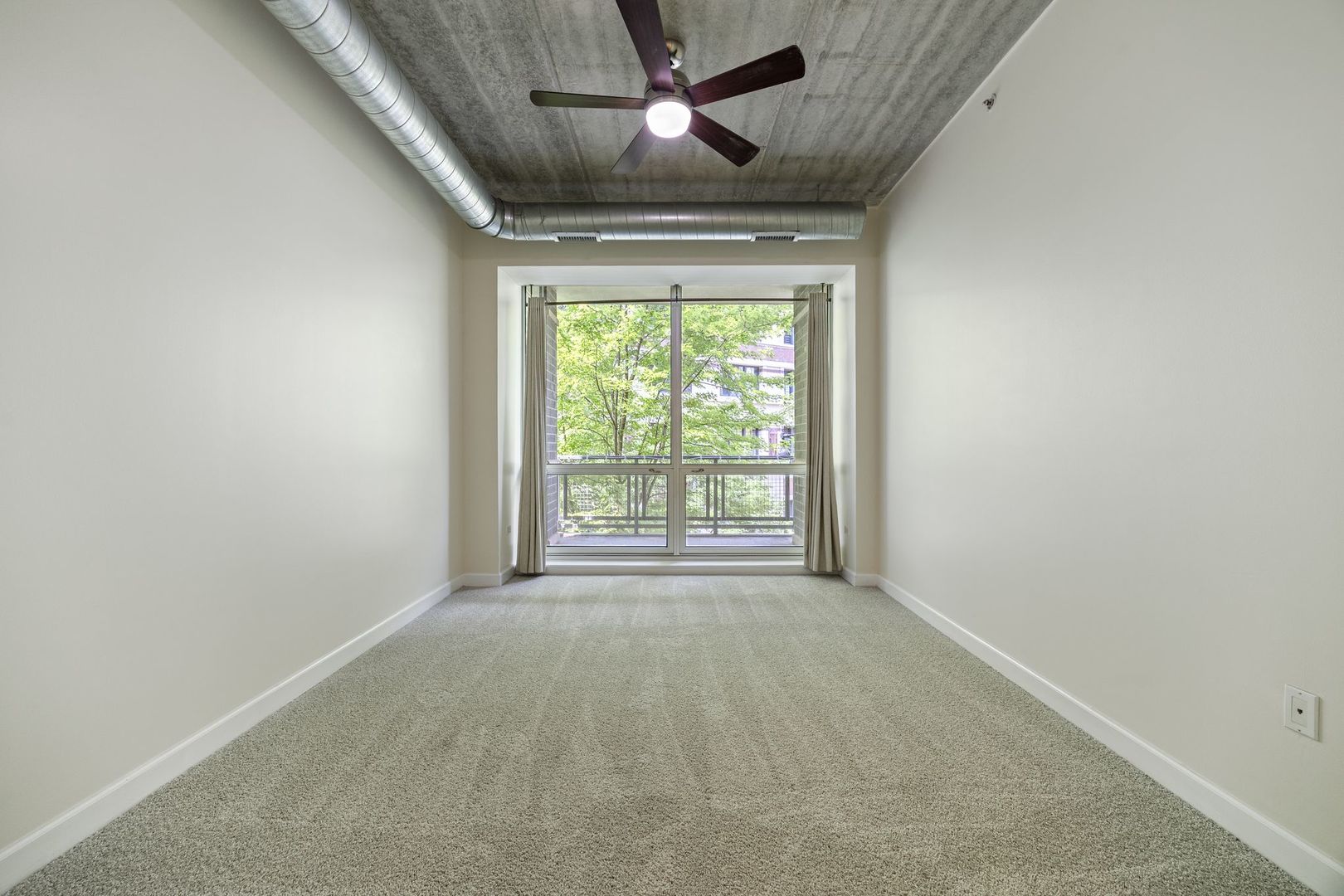 845 N Kingsbury Street Unit: 302