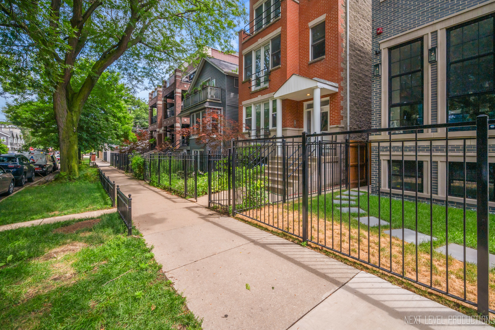 1221 W School Street Unit: 2