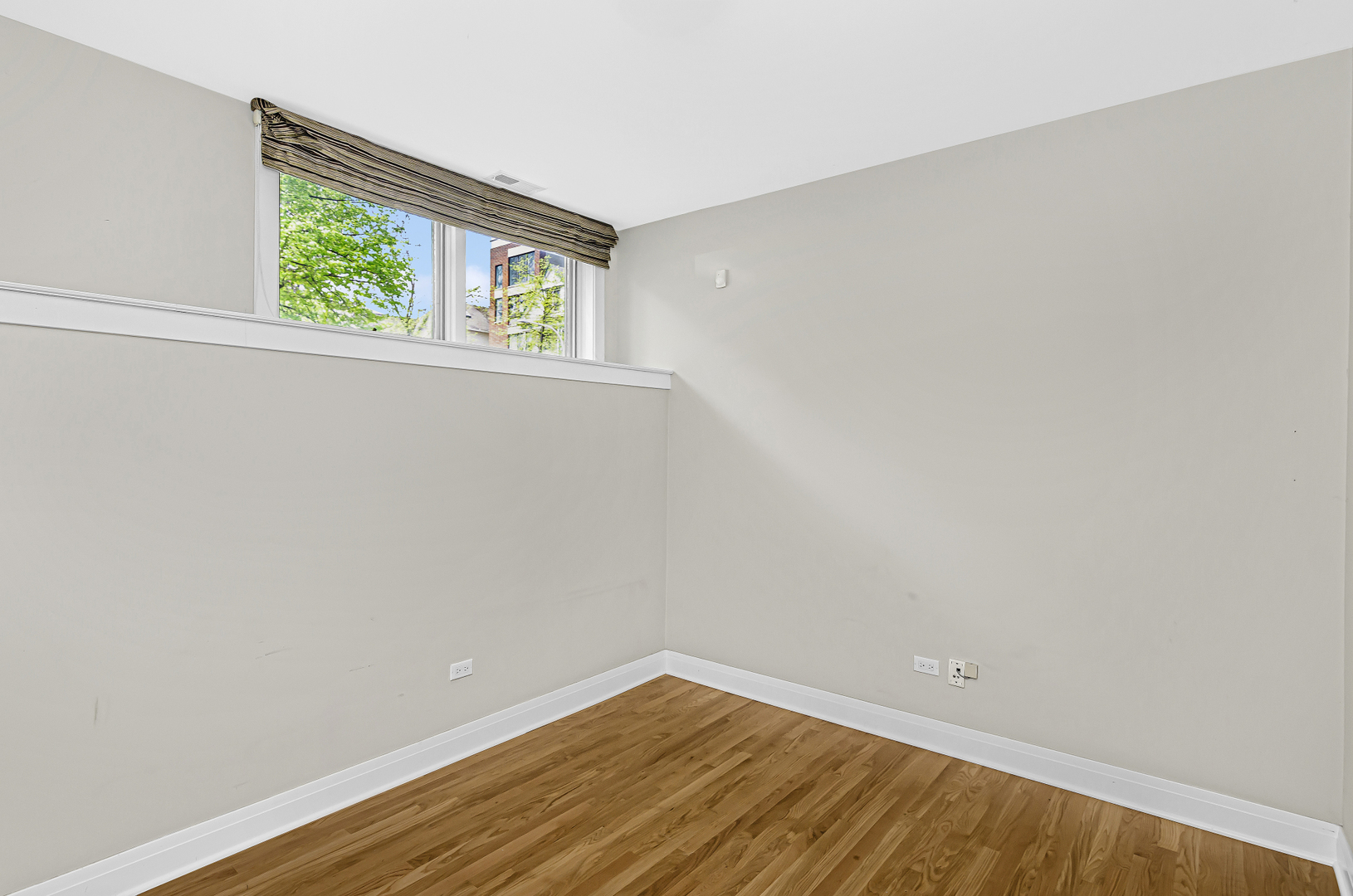 1459 W Melrose Street Unit: 1N