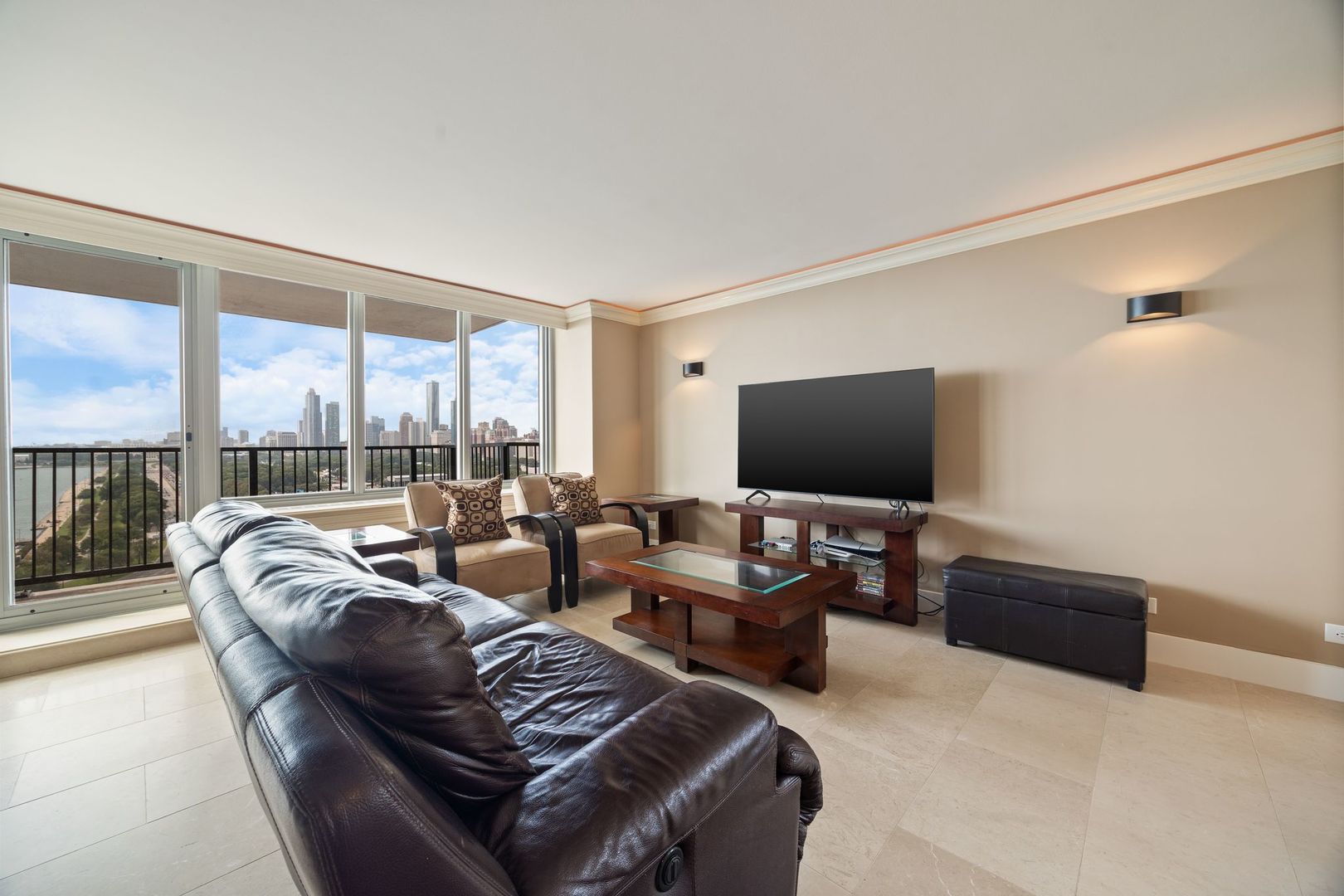 400 E Randolph Street Unit: 2119