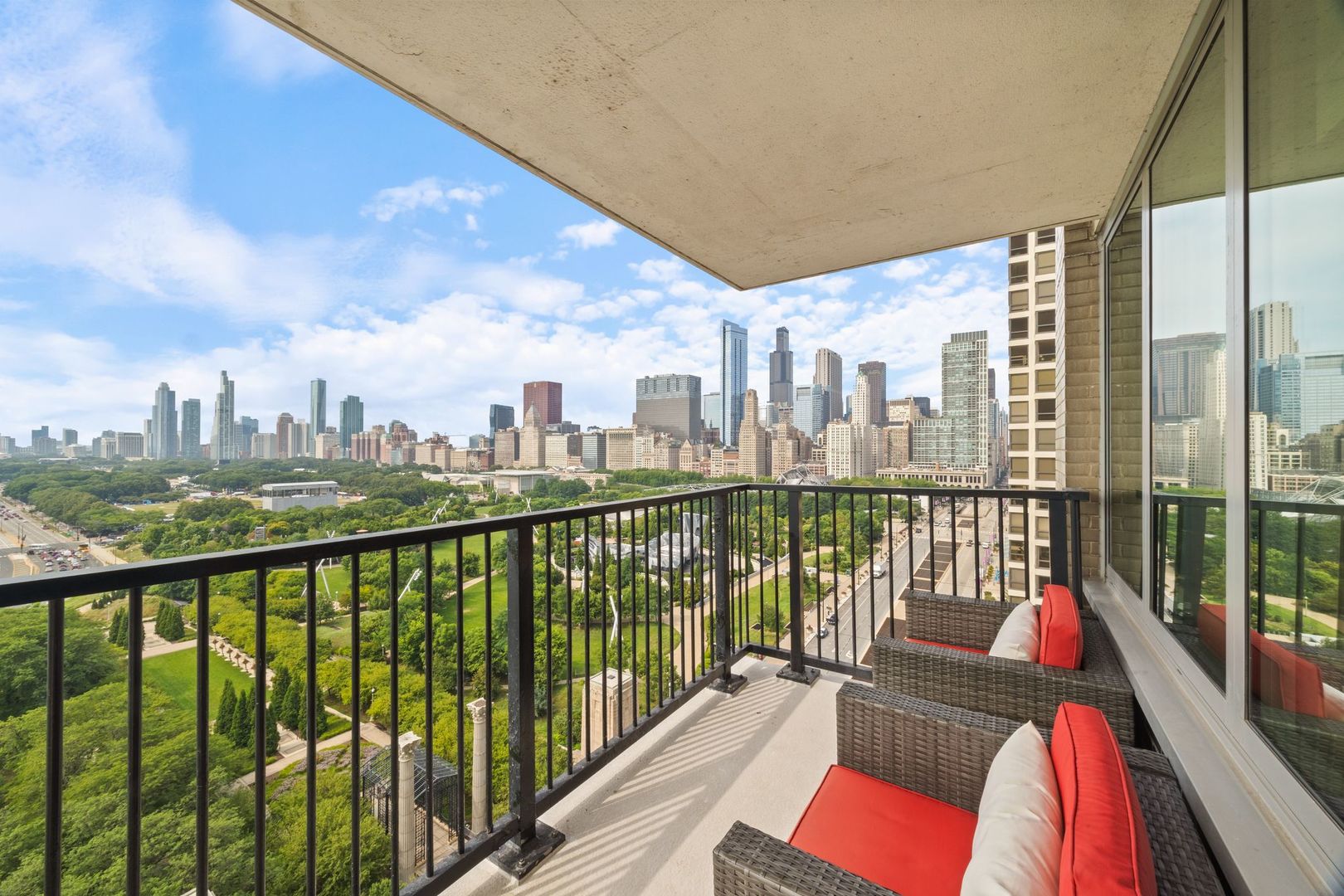 400 E Randolph Street Unit: 2119