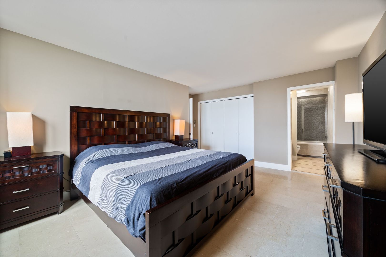 400 E Randolph Street Unit: 2119