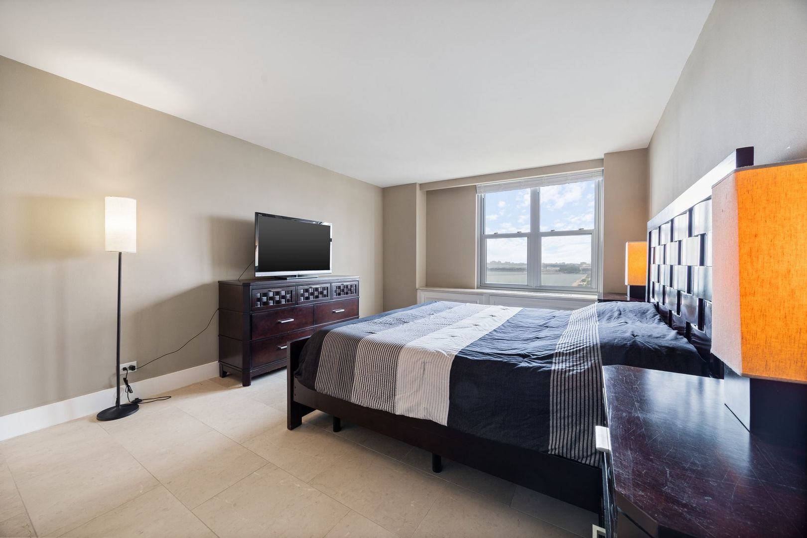 400 E Randolph Street Unit: 2119