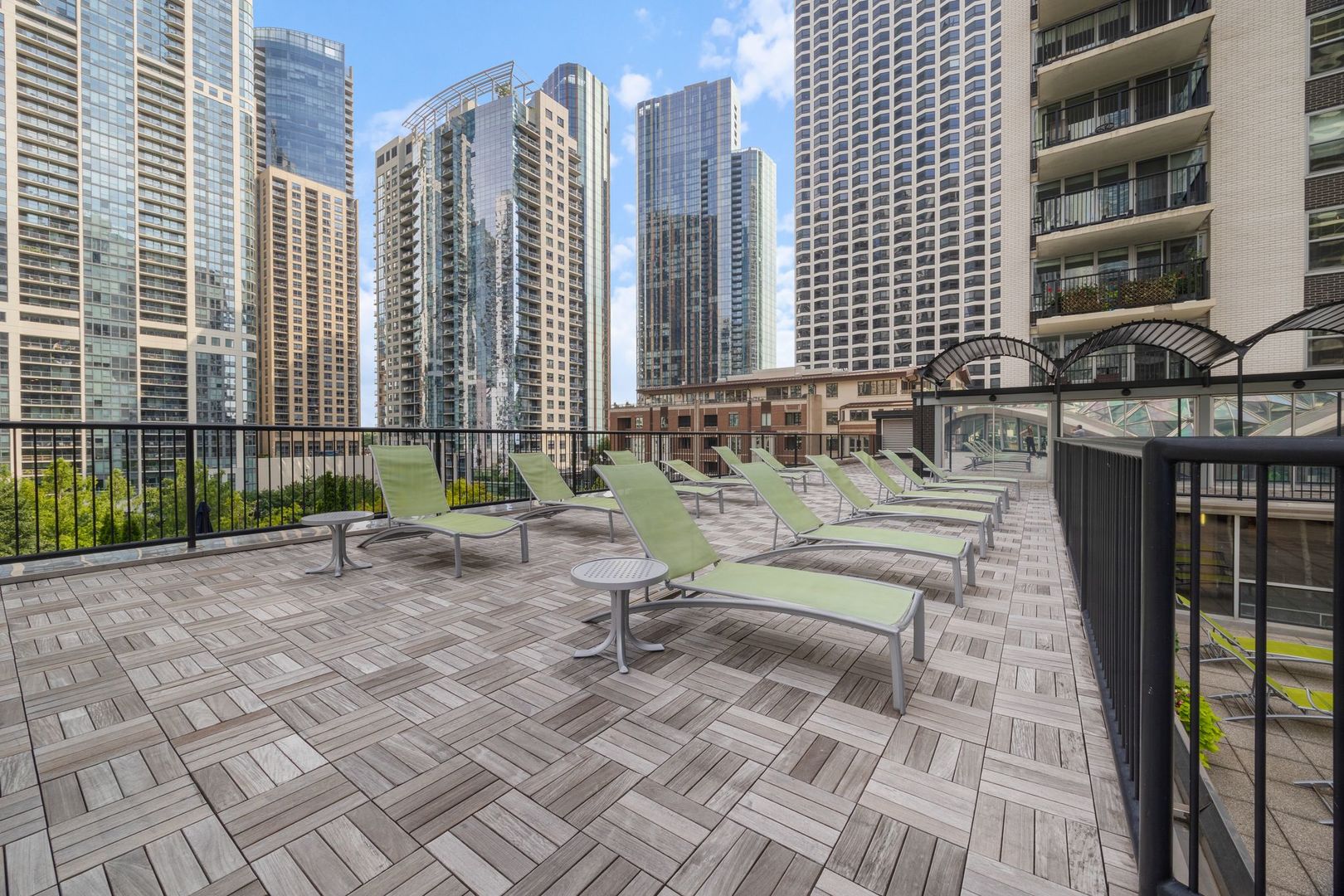 400 E Randolph Street Unit: 2119