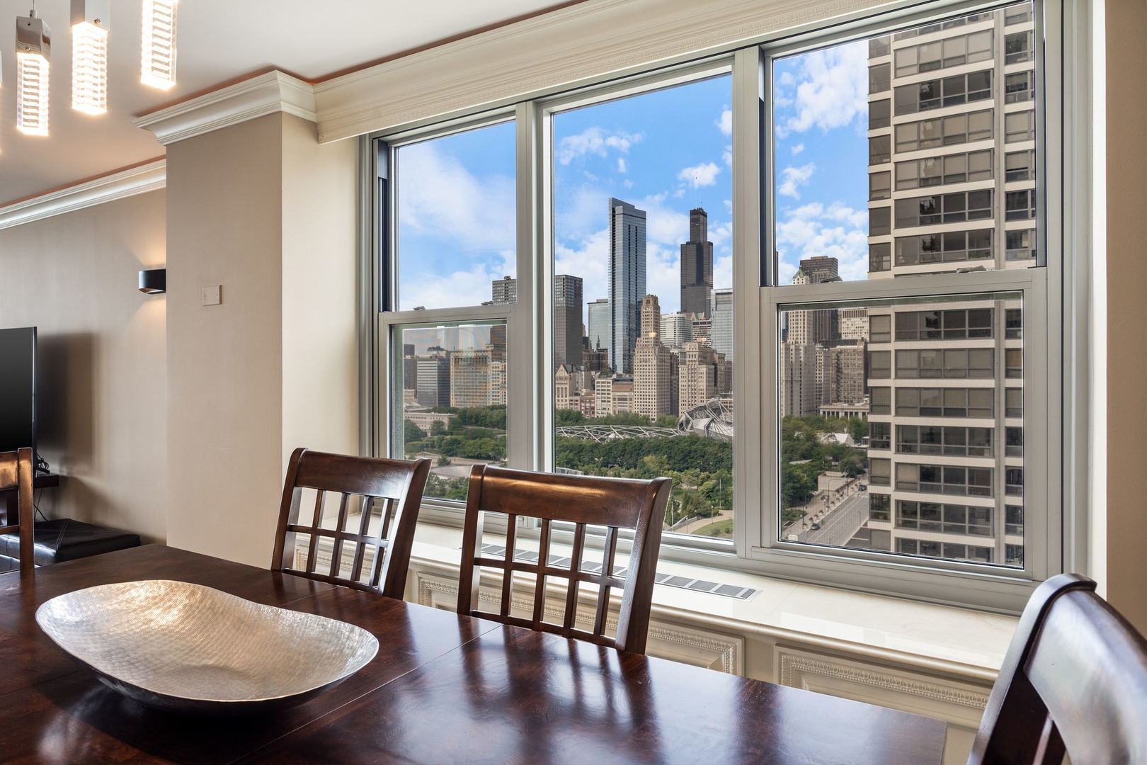 400 E Randolph Street Unit: 2119