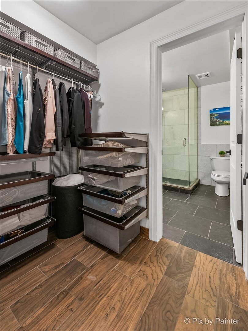 847 N DAMEN Avenue Unit: 1F