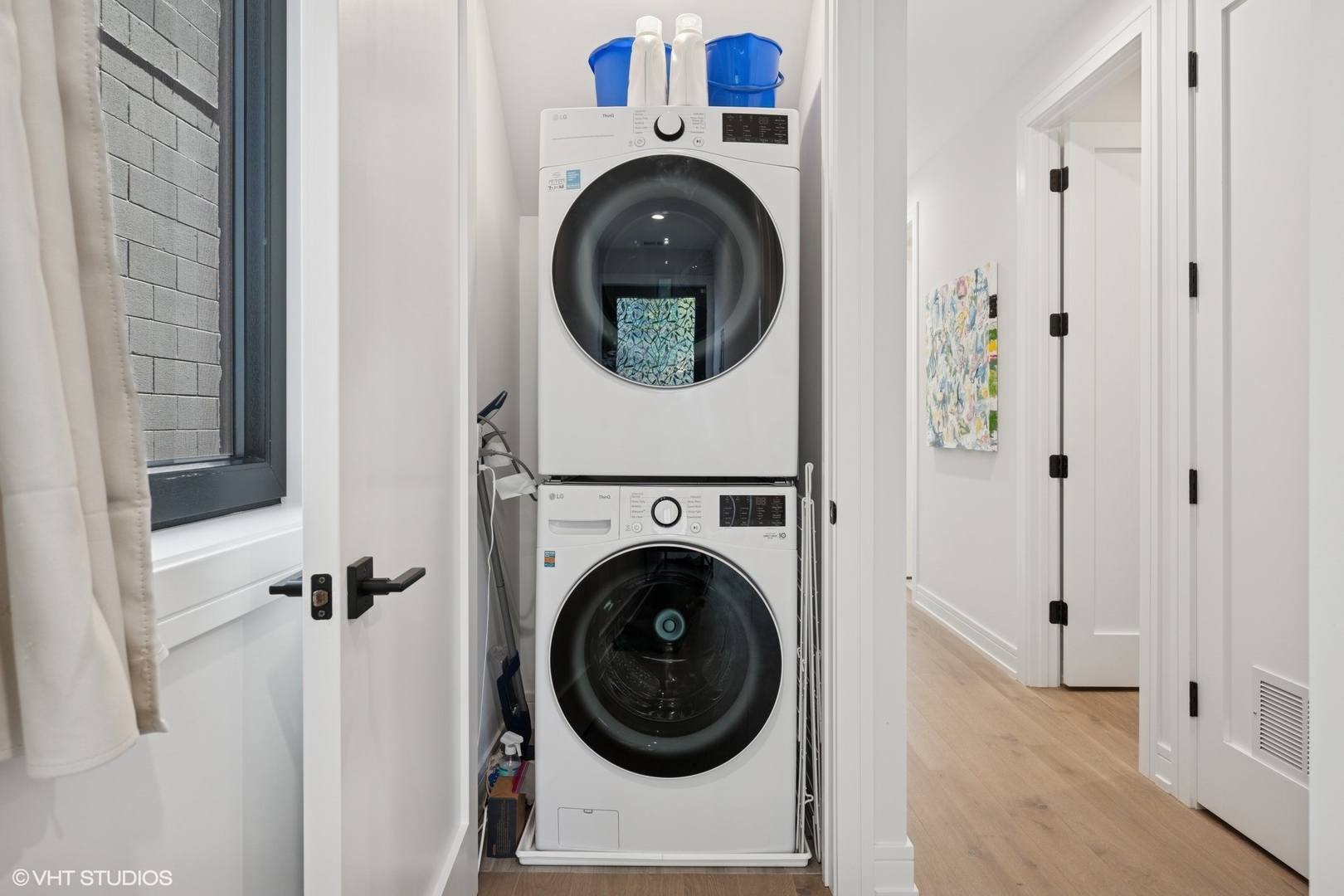 3022 W Lyndale Street Unit: 2