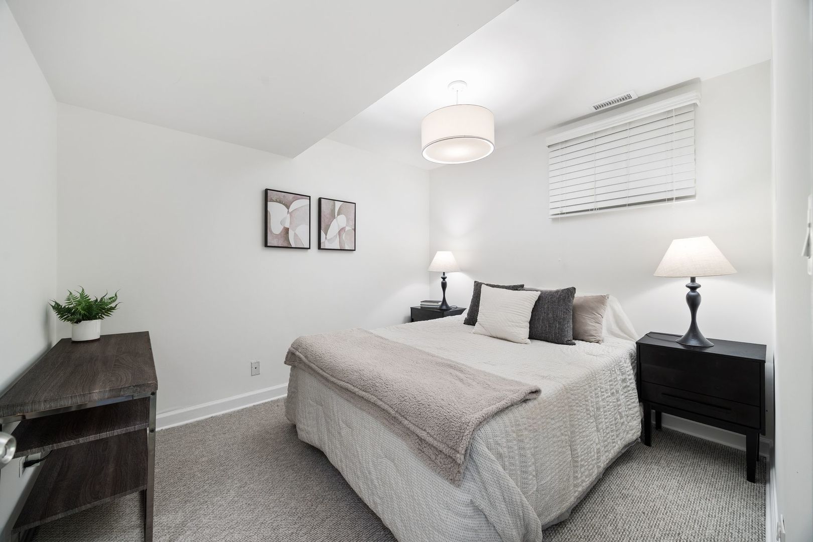 1215 W Schubert Avenue Unit: 1