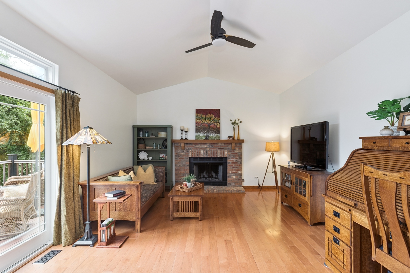 355 Buckingham Drive