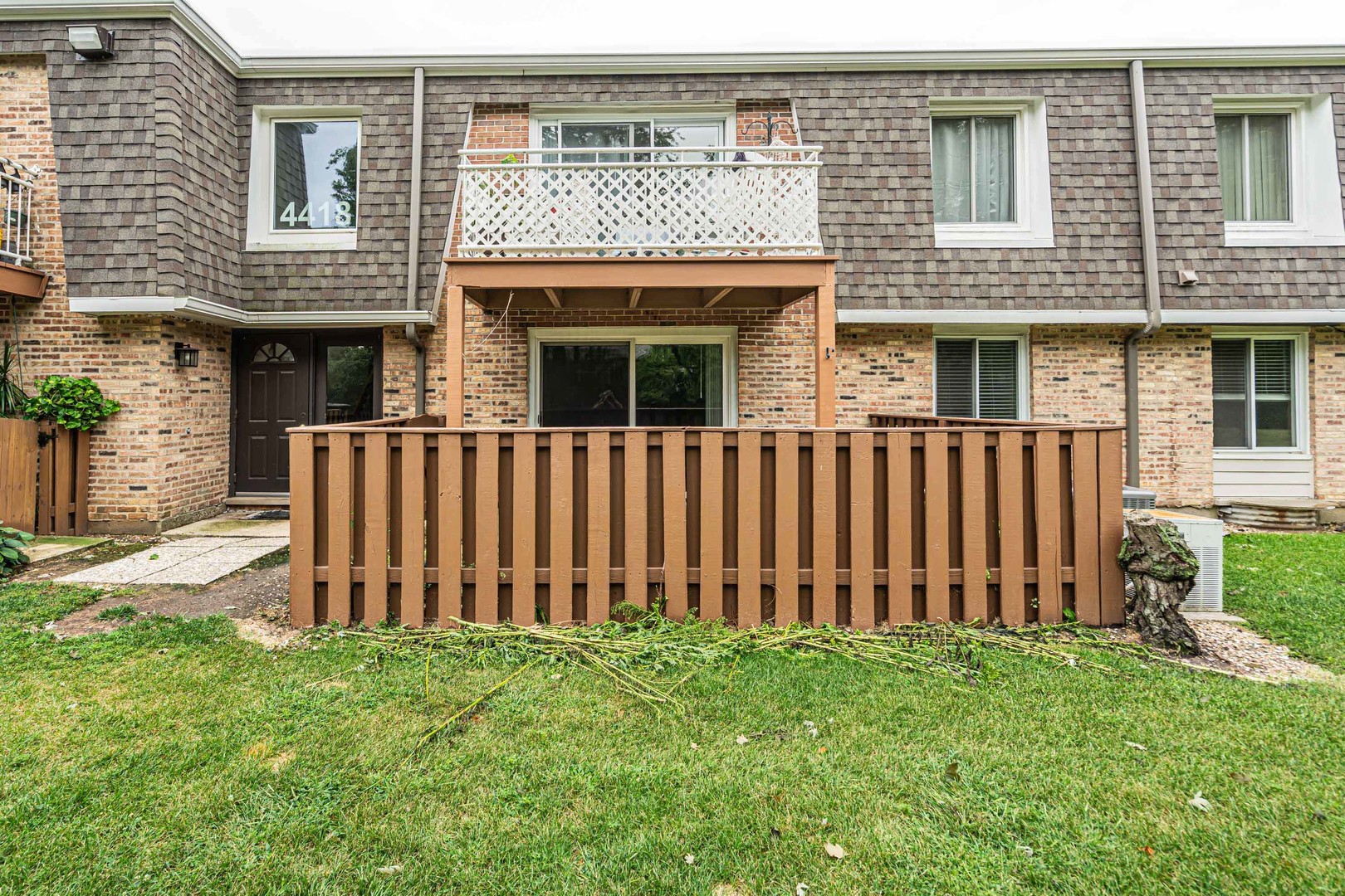 4418 Euclid Avenue Unit: 1B