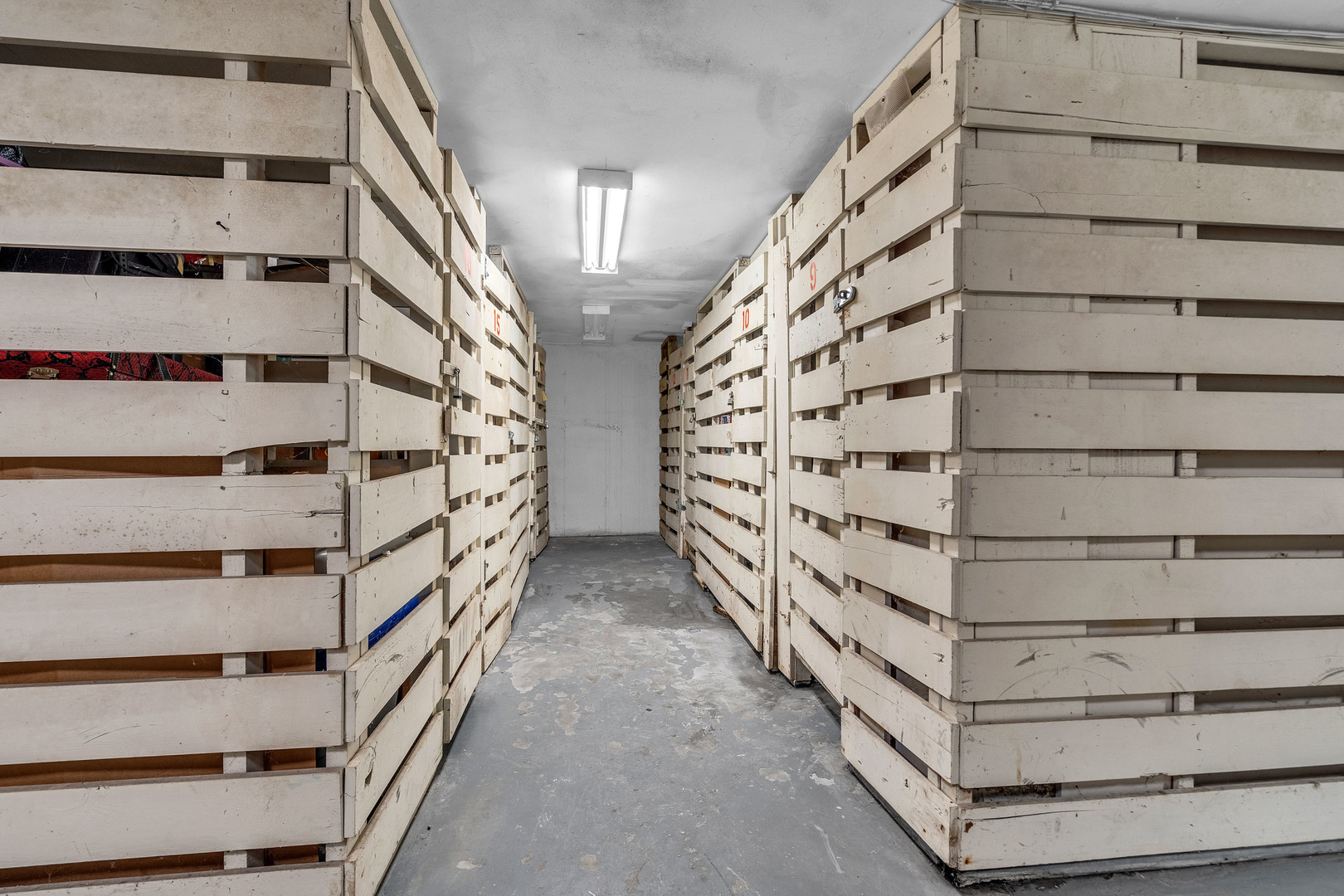 4418 Euclid Avenue Unit: 1B