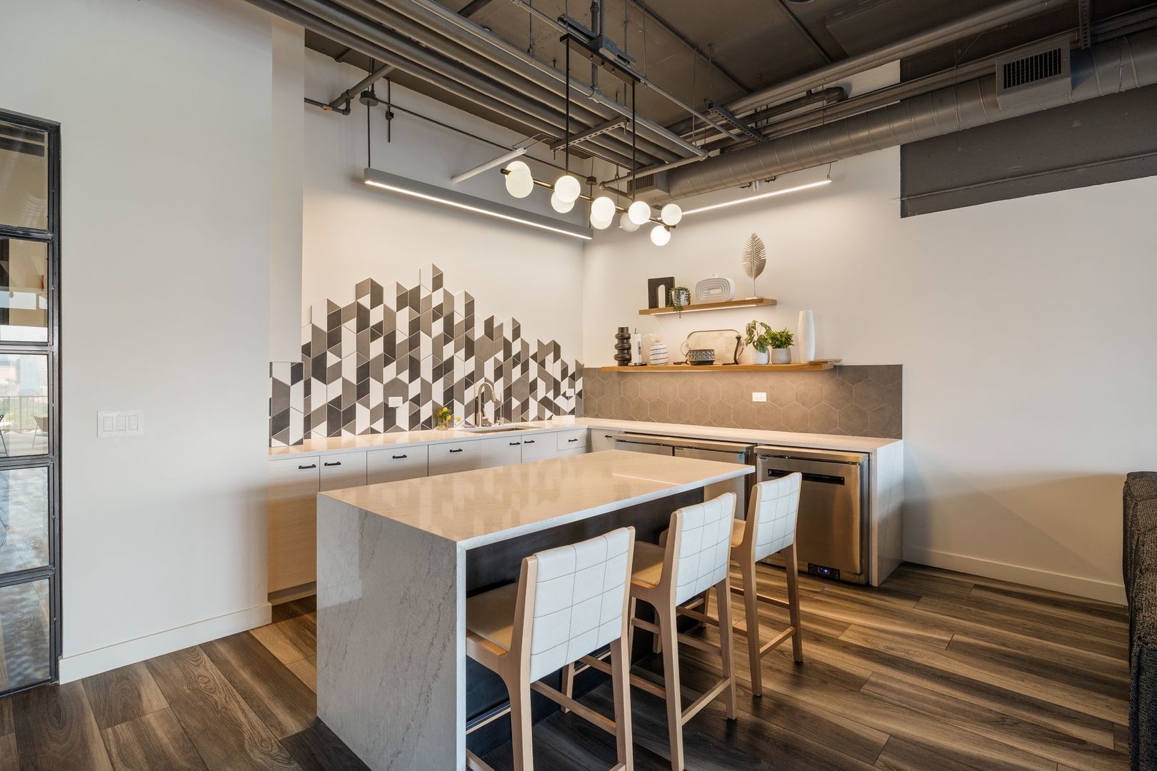 1530 S State Street Unit: 620