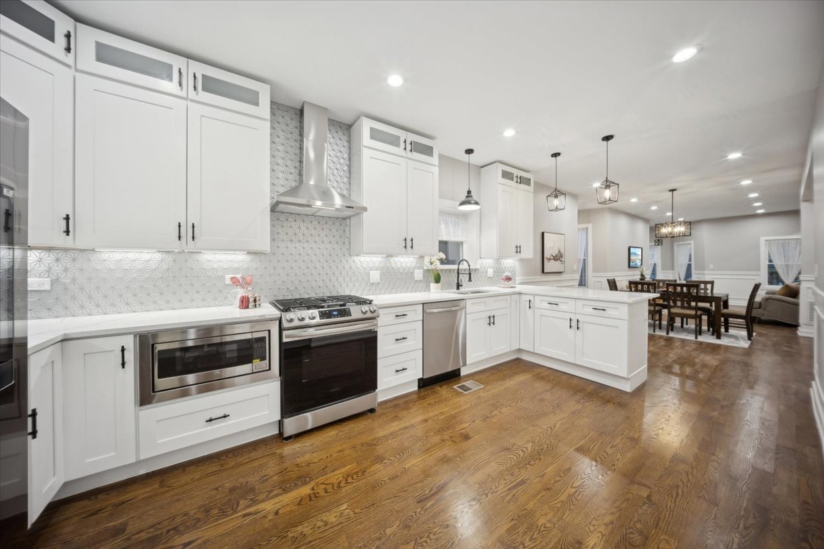 3031 Oak park Avenue