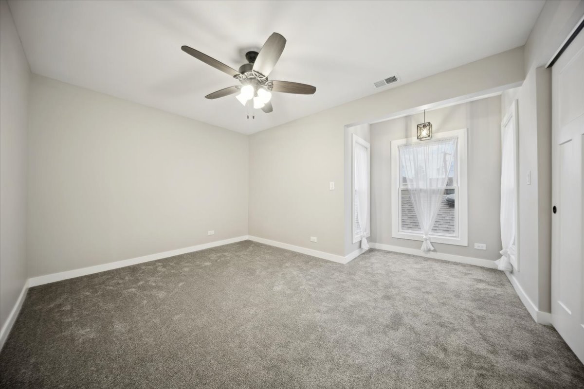3031 Oak park Avenue