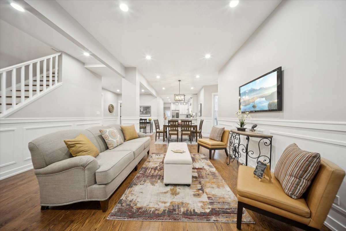3031 Oak park Avenue