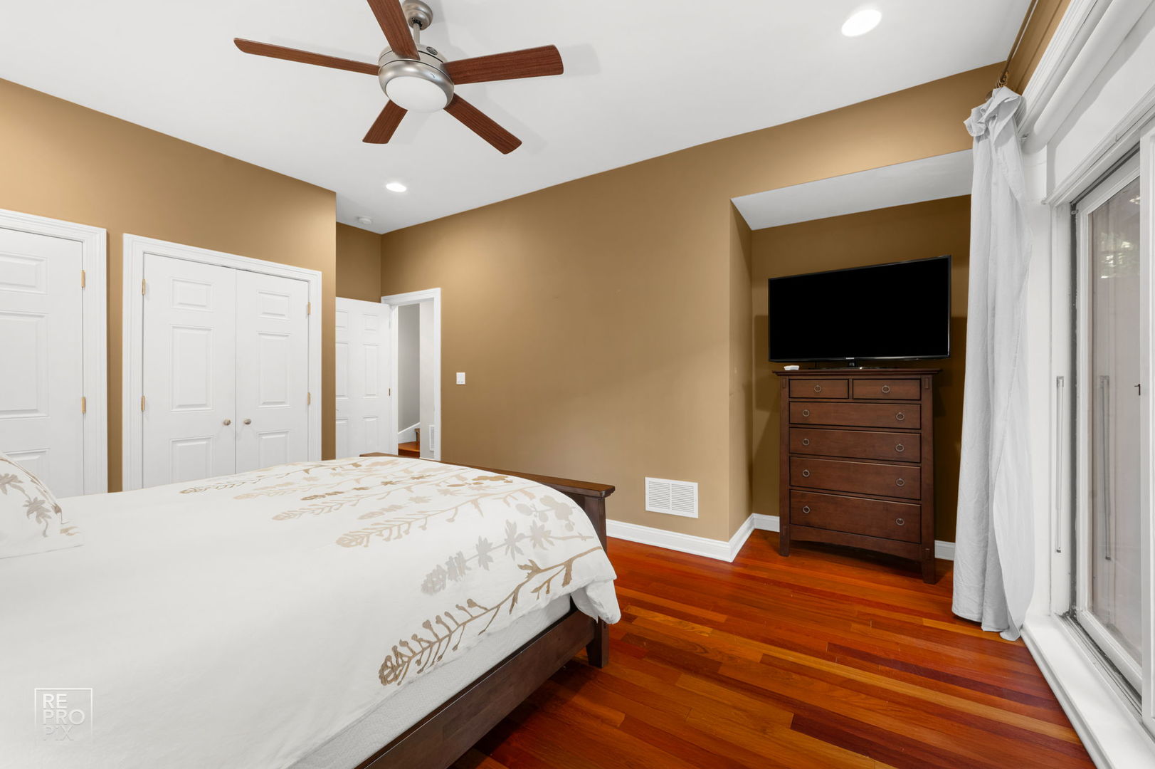 1700 N Talman Avenue Unit: 1