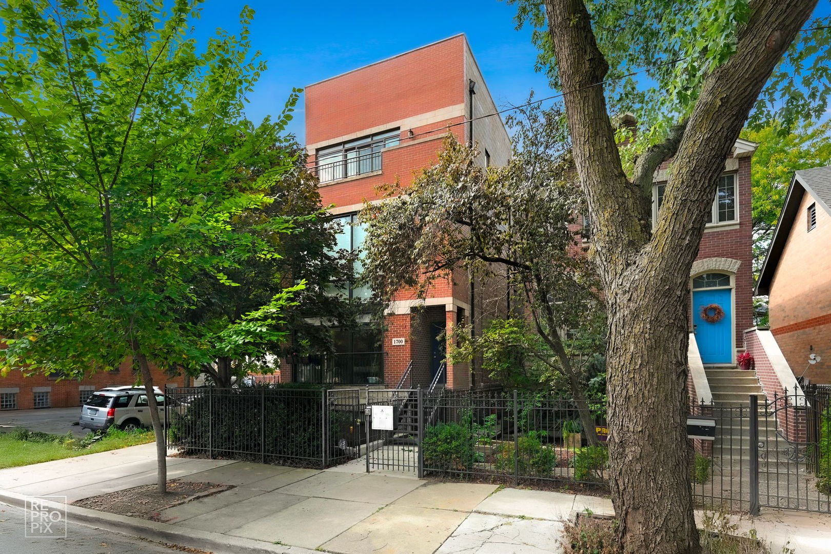 1700 N Talman Avenue Unit: 1