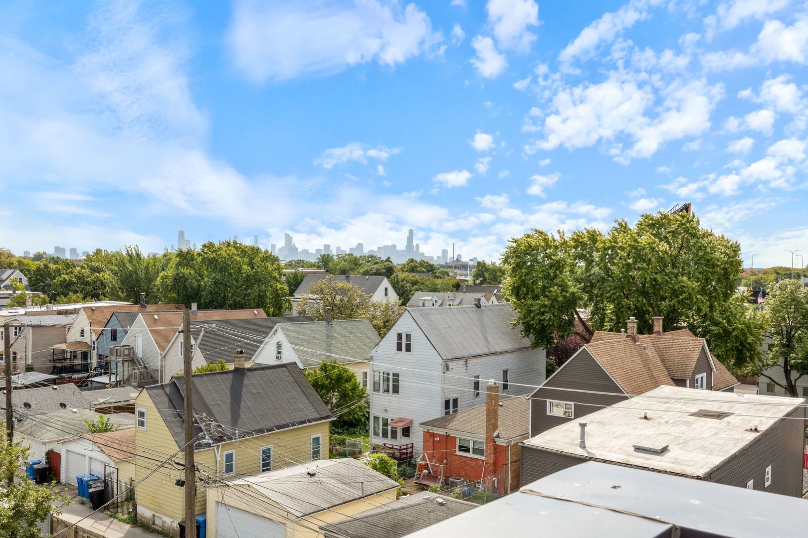 3035 W Belmont Avenue Unit: 3E