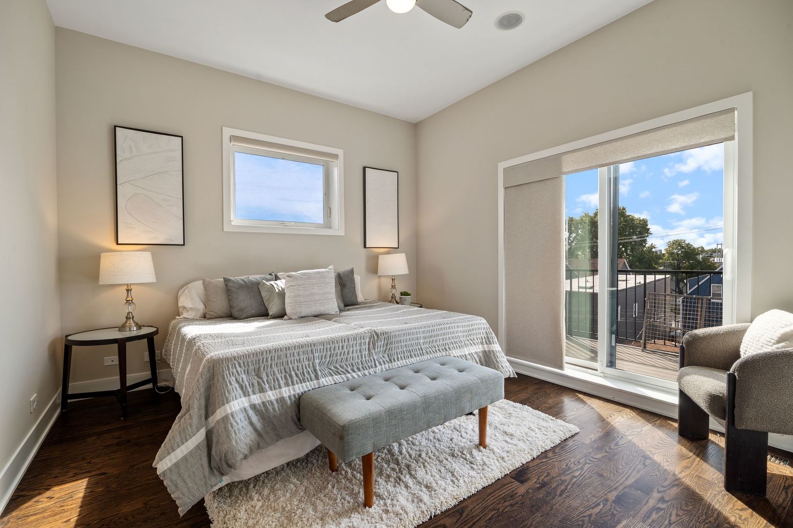 3035 W Belmont Avenue Unit: 3E