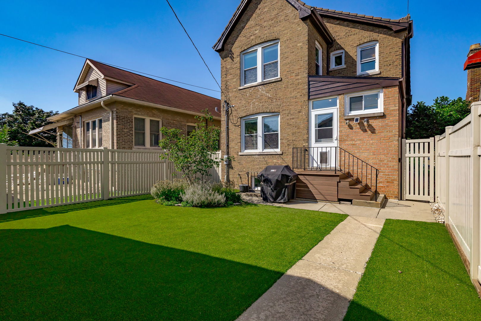 1709 N Newland Avenue