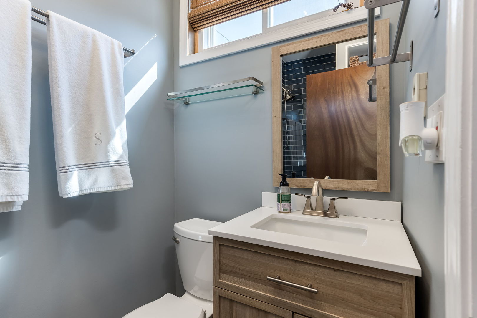 1709 N Newland Avenue