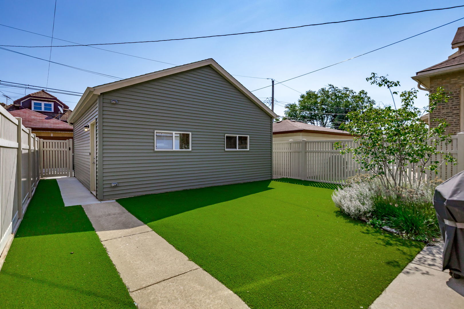 1709 N Newland Avenue