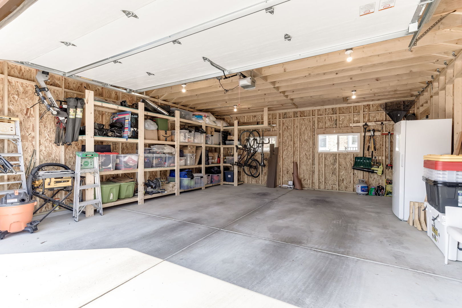 1709 N Newland Avenue