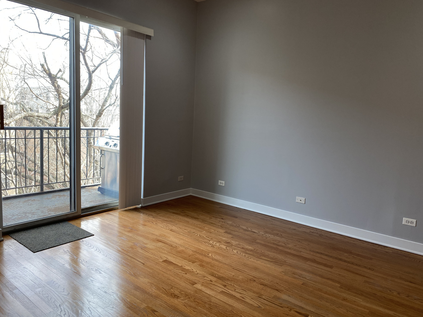 14 S Leavitt Street