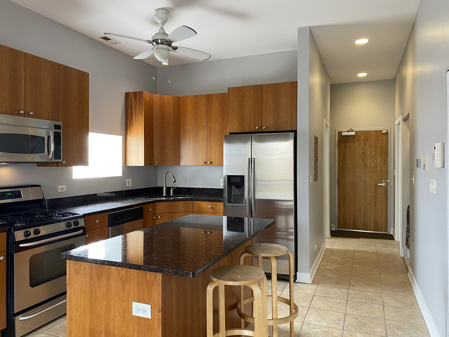 14 S Leavitt Street