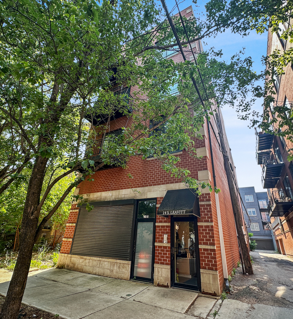 14 S Leavitt Street