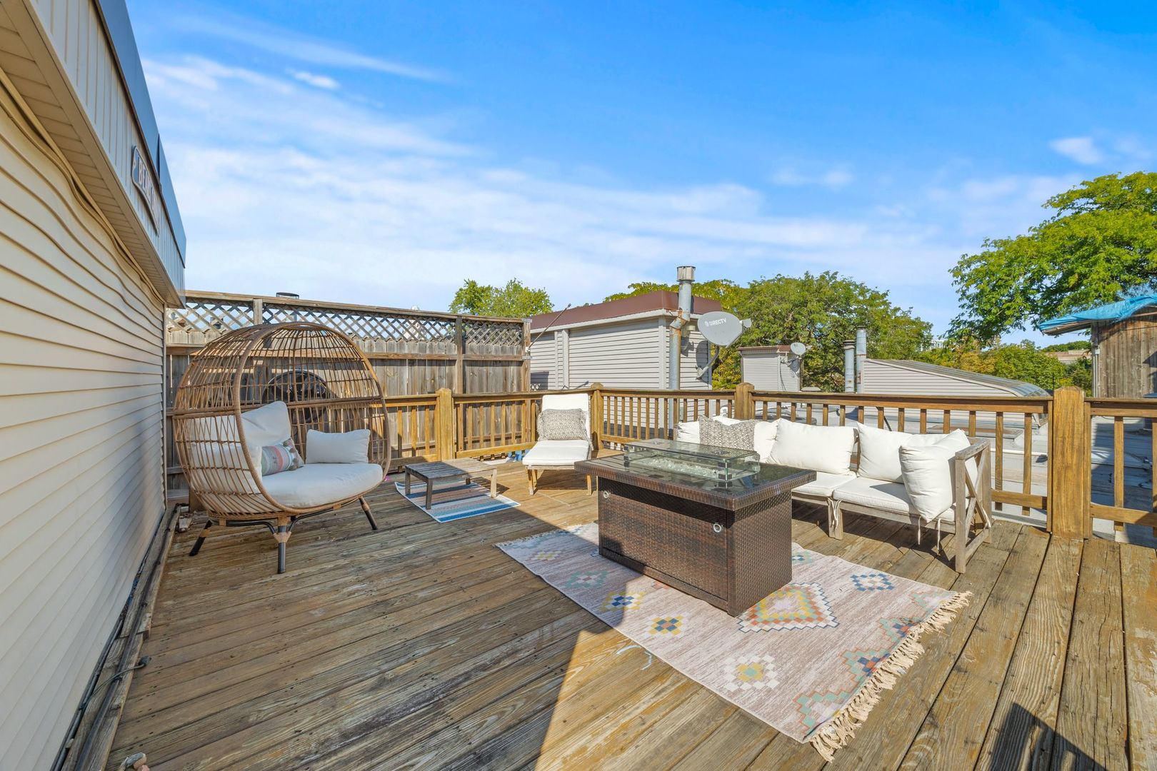 2222 N Racine Avenue Unit: 12