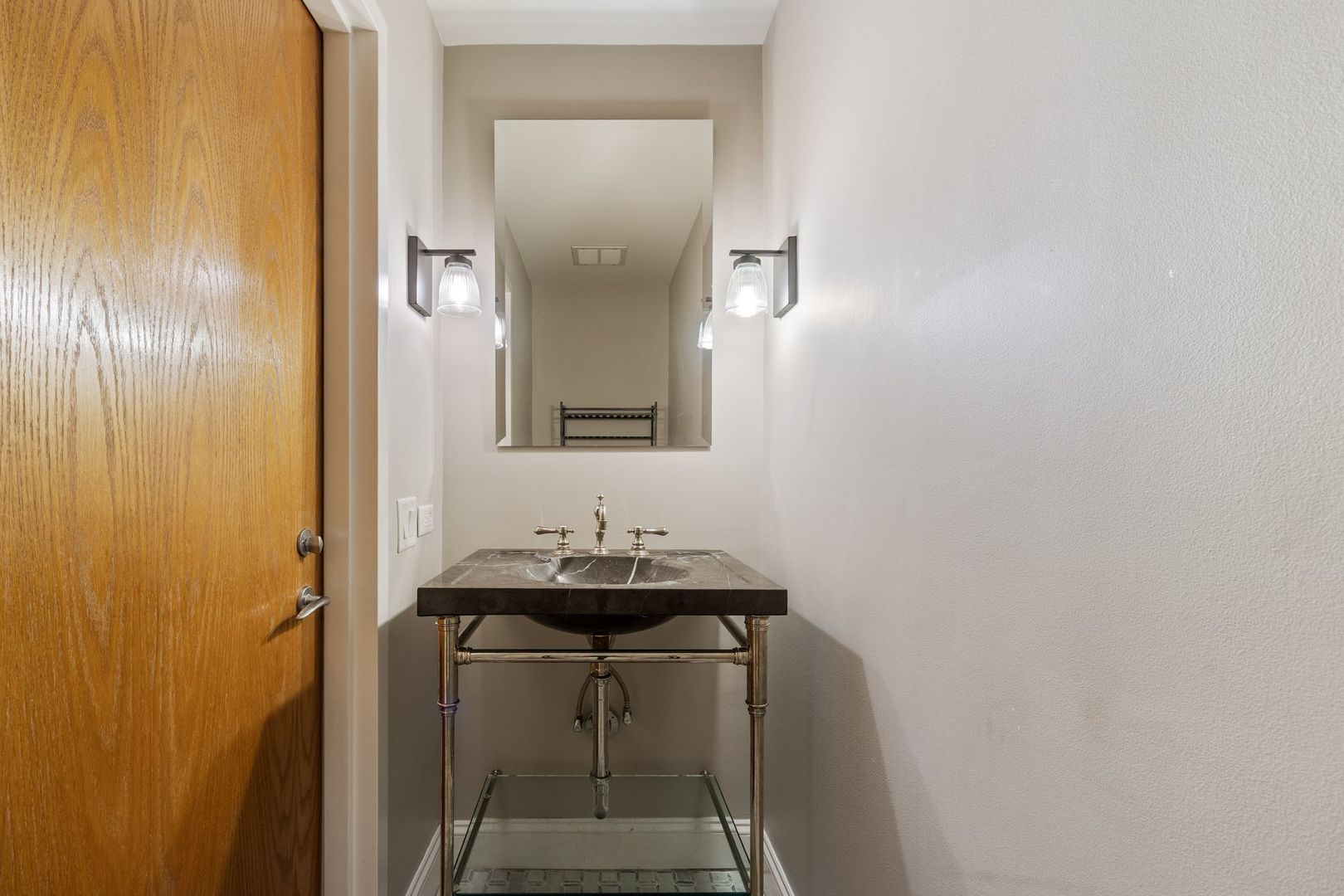 2222 N Racine Avenue Unit: 12