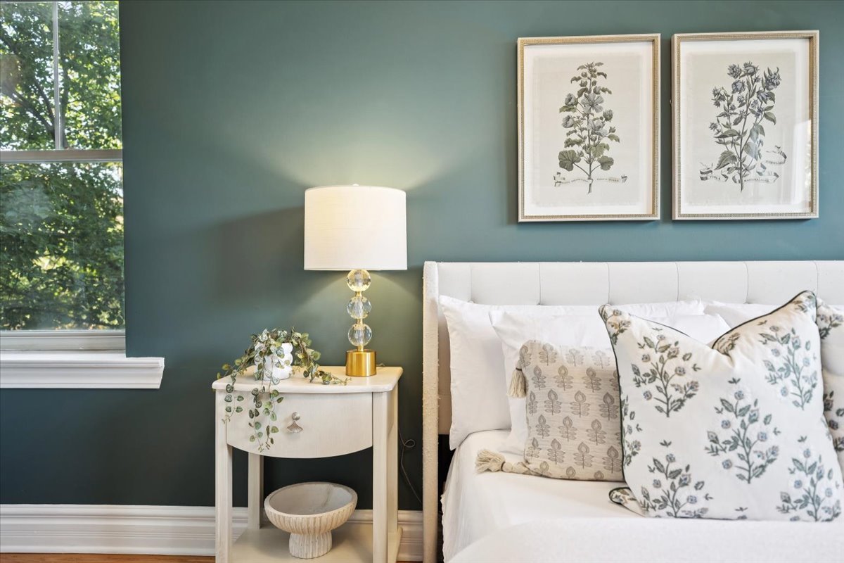 2139 N Kedzie Boulevard Unit: 2