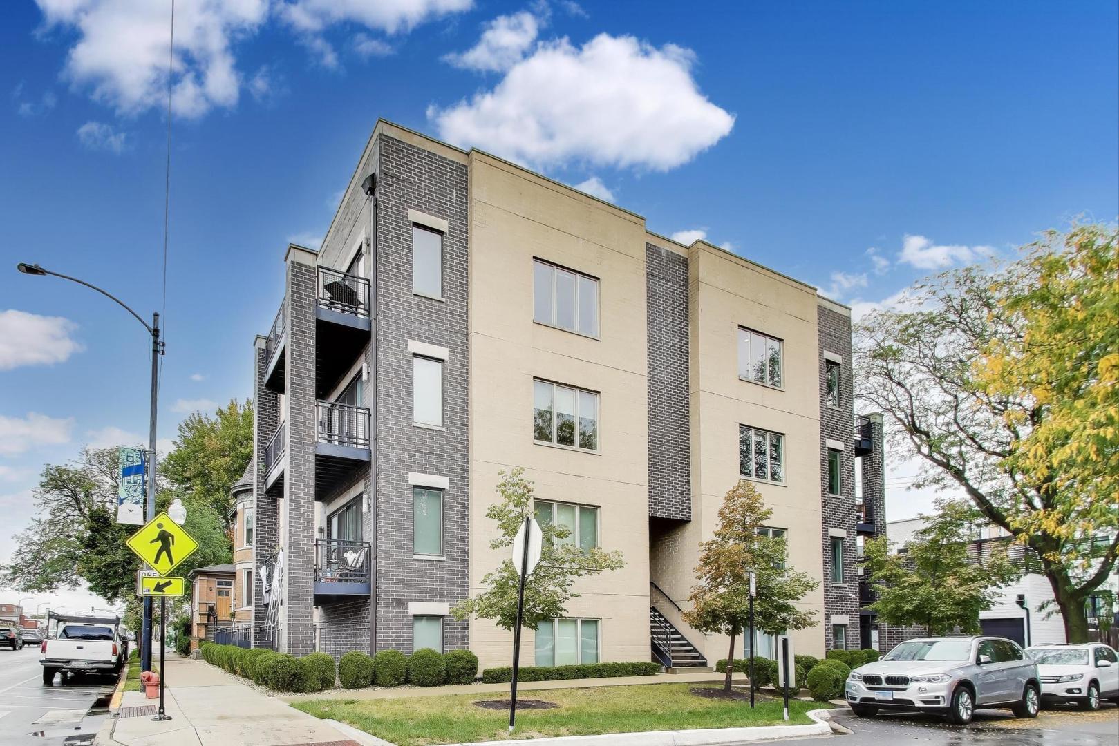 2352 W Winona Street Unit: 3E