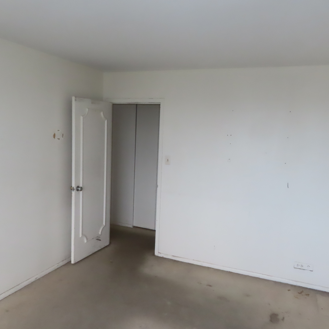 6833 N Kedzie Avenue Unit: 1516