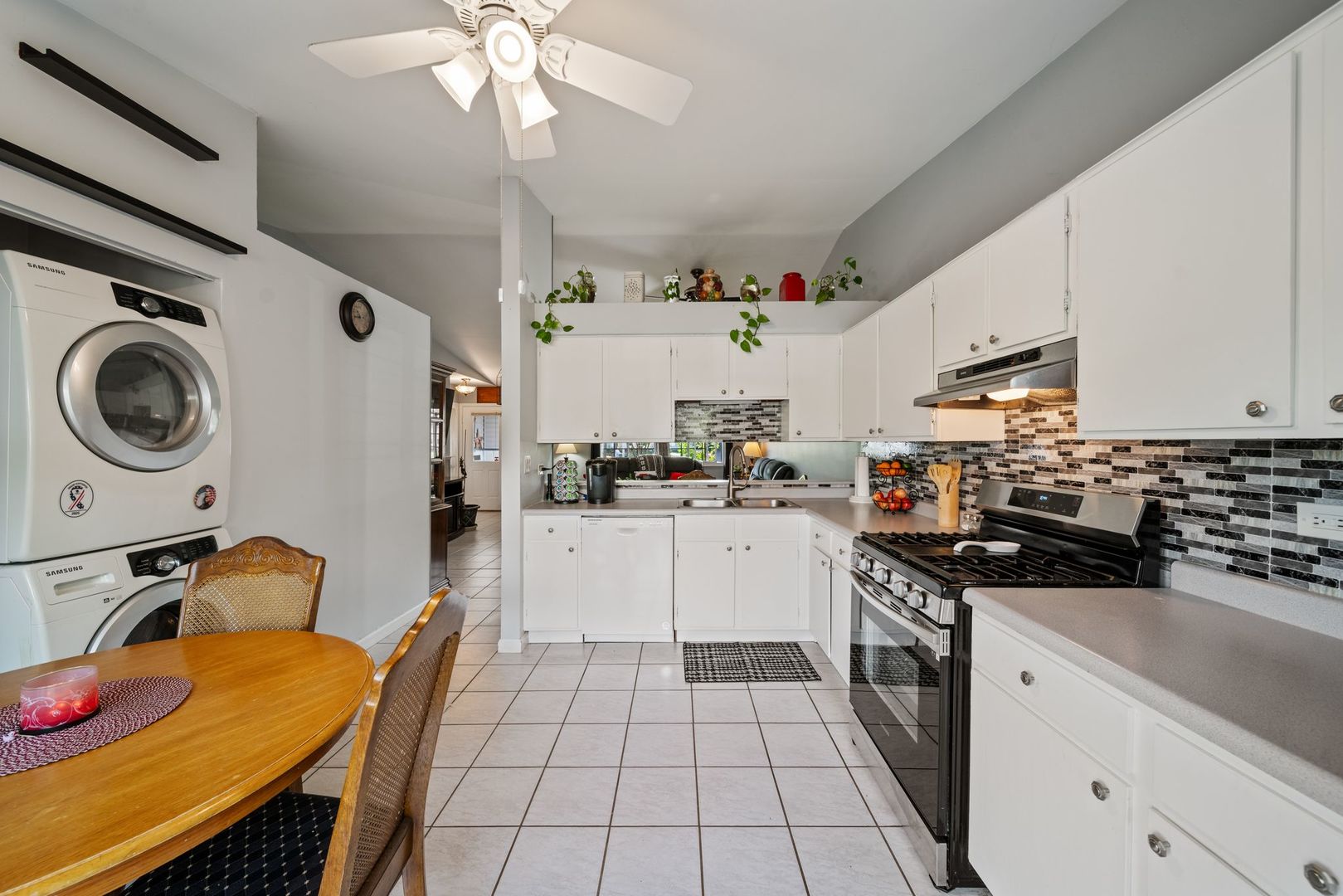 1292 Inverness Drive