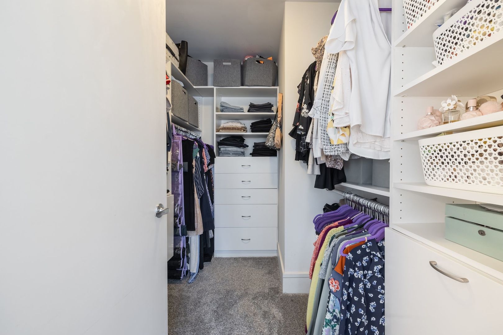 711 W Grand Avenue Unit: 404