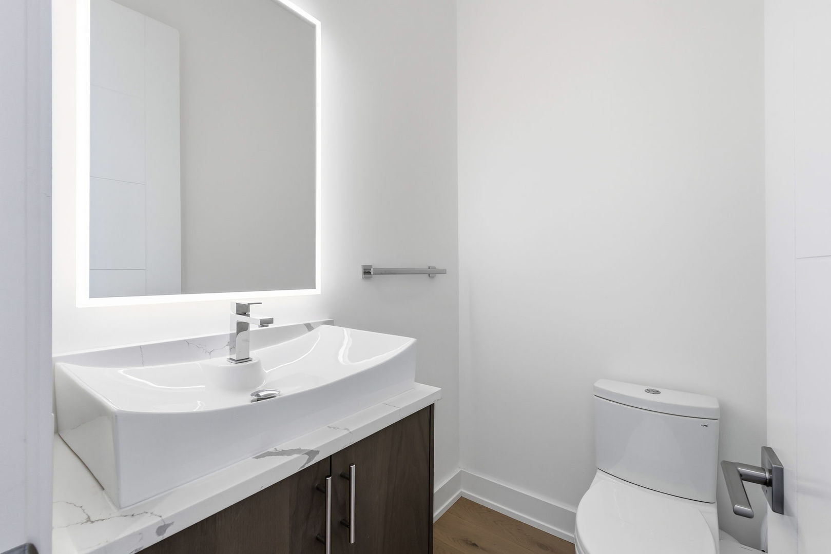 1656 W Wrightwood Avenue Unit: 3