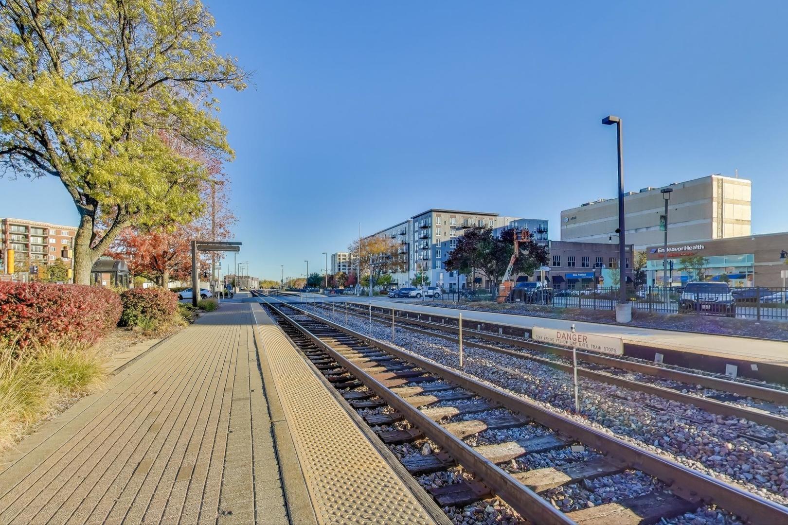 370 S WESTERN Avenue Unit: 505