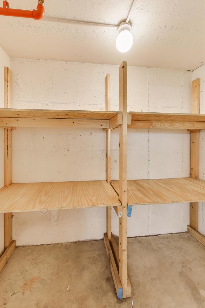 370 S WESTERN Avenue Unit: 505