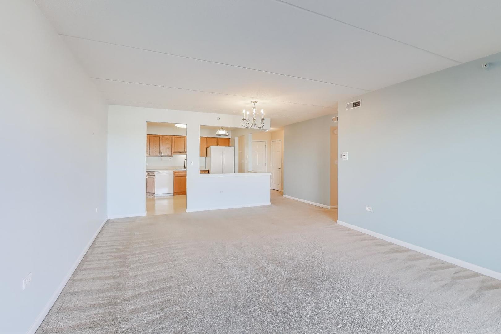 370 S WESTERN Avenue Unit: 505