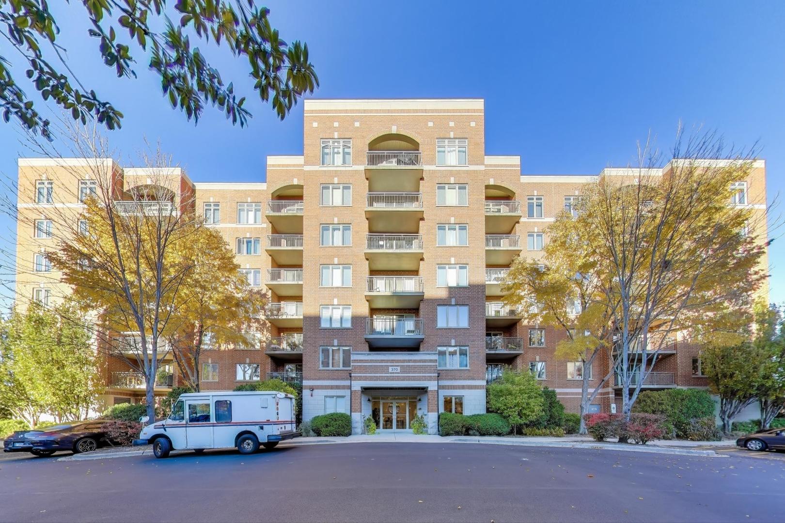 370 S WESTERN Avenue Unit: 505