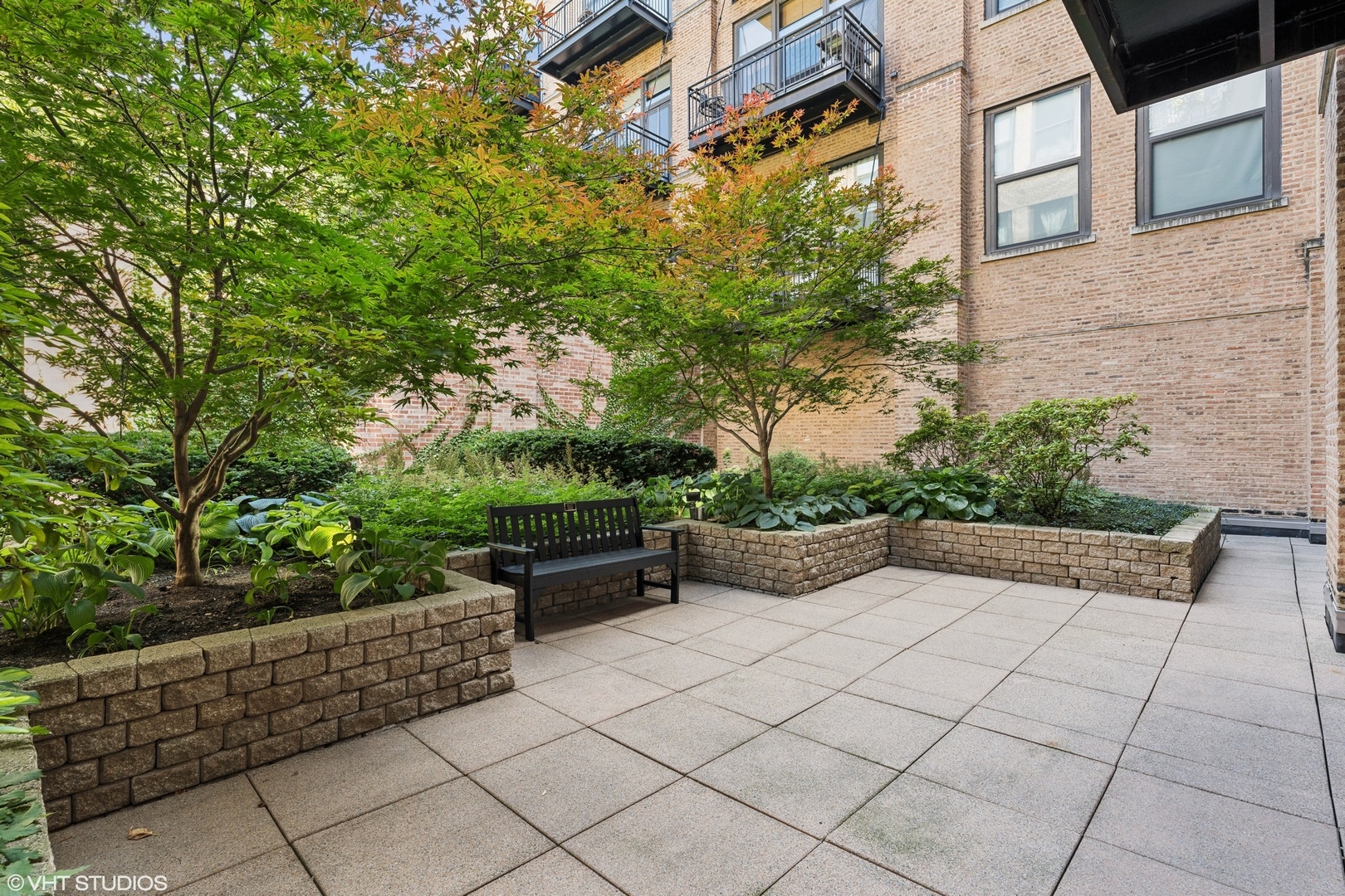1040 W Adams Street Unit: 439
