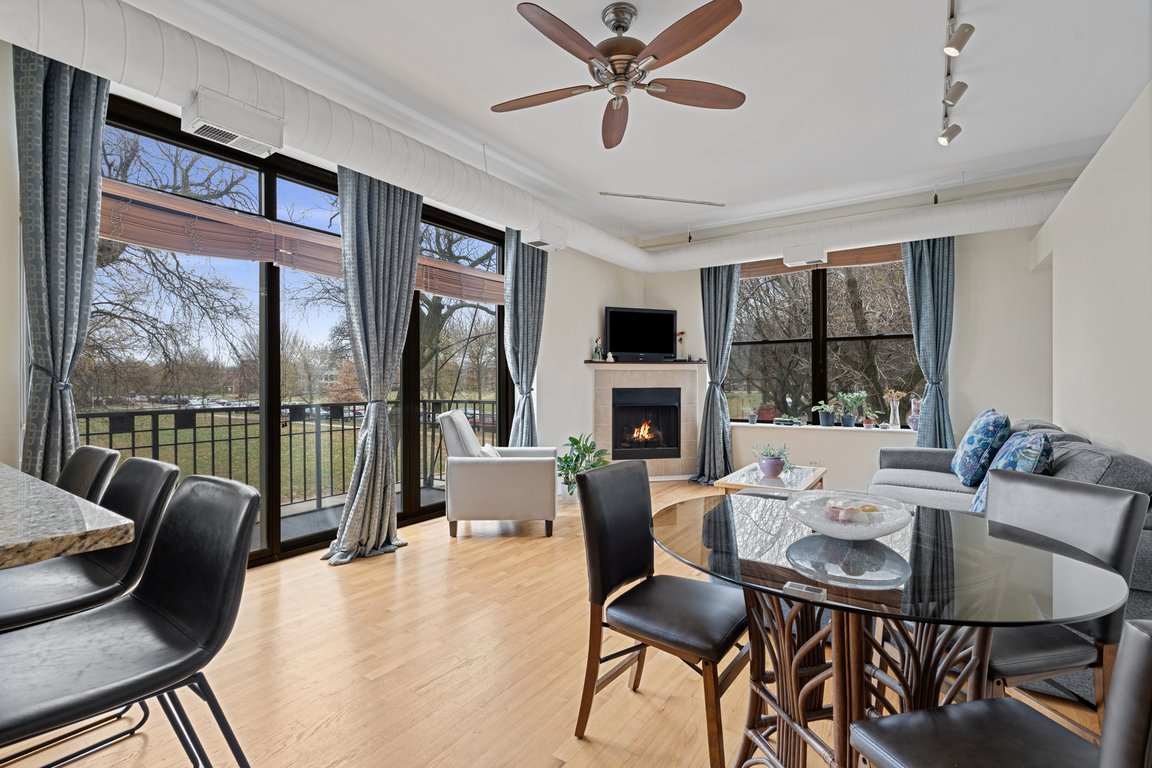 811 S Lytle Street Unit: 103