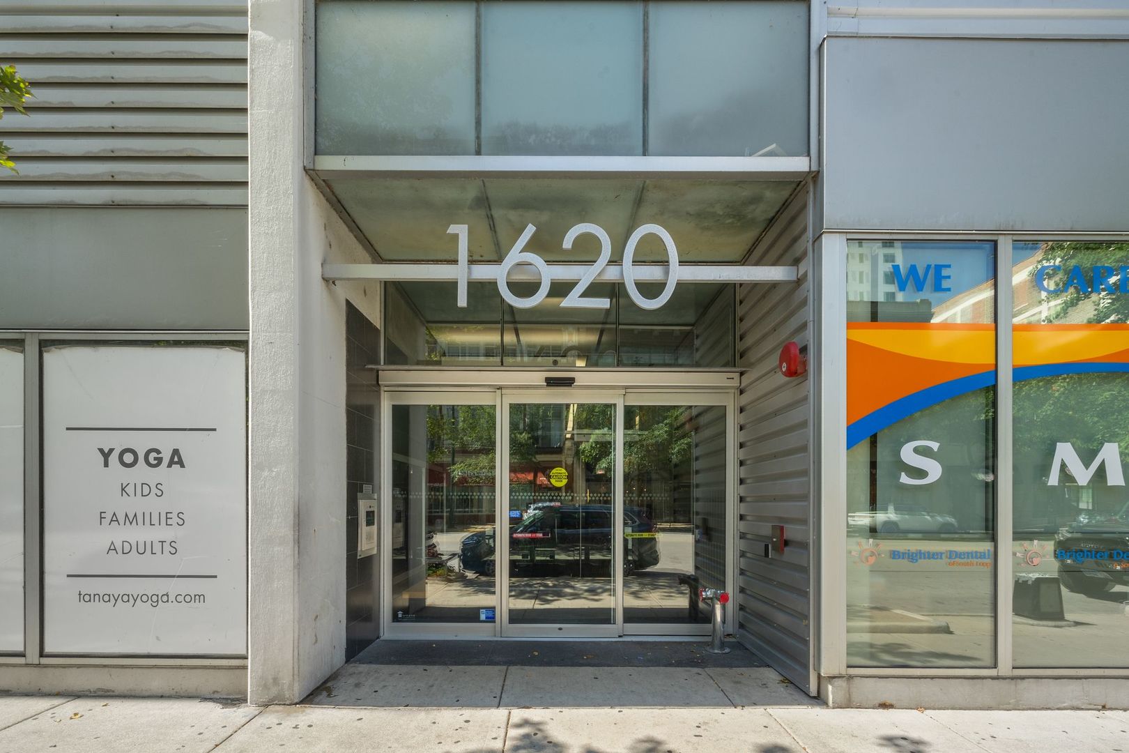 1620 S Michigan Avenue Unit: 619