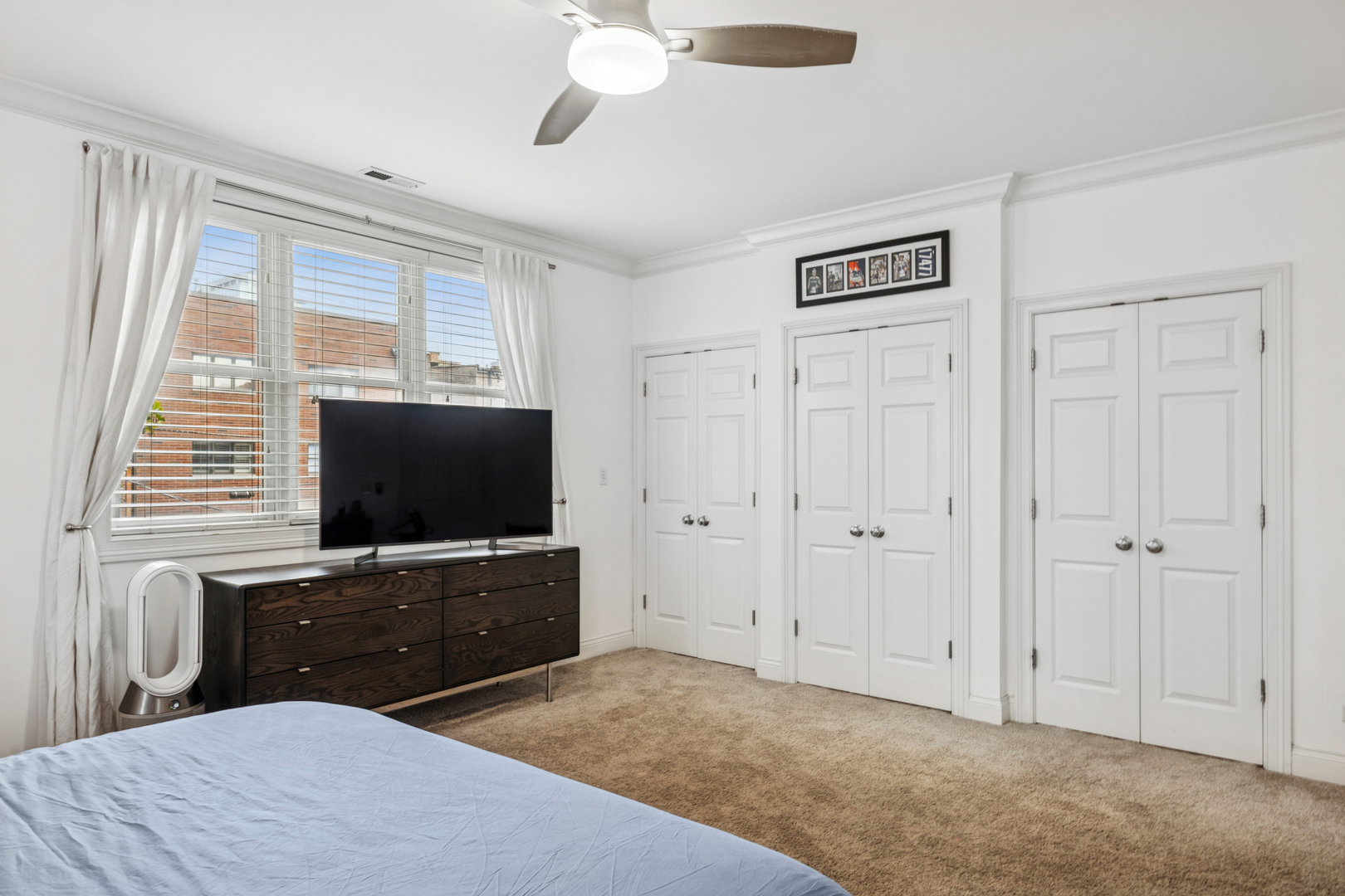 453 N May Street Unit: 2N