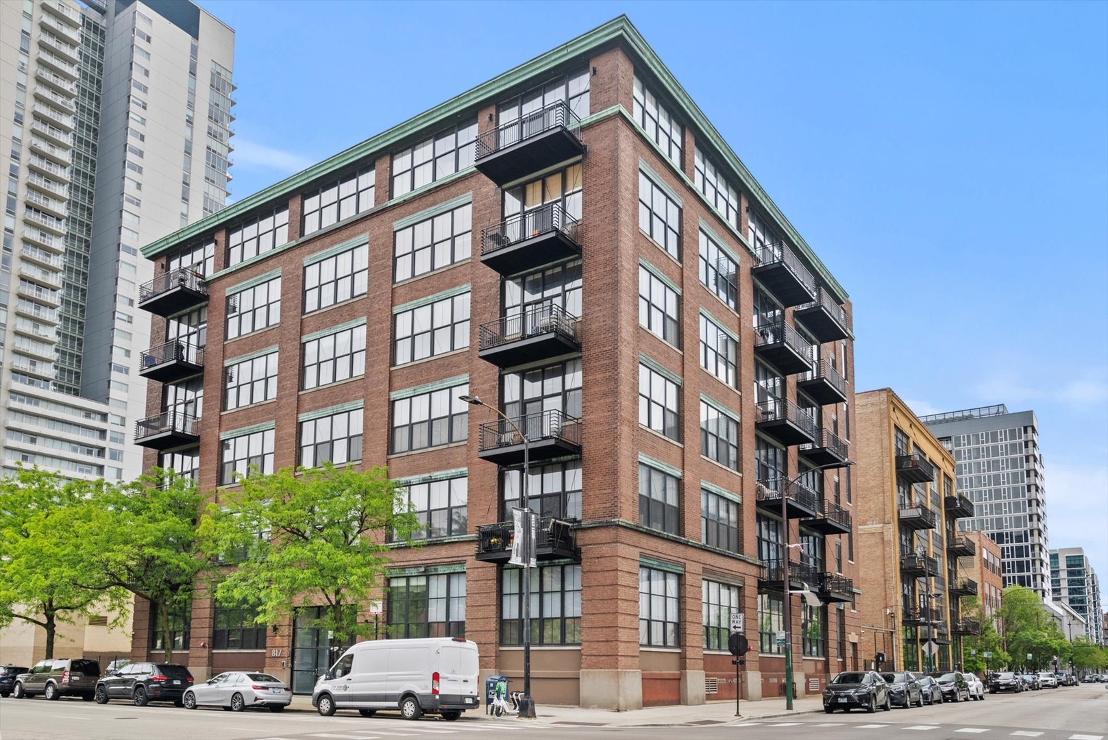 817 W Washington Boulevard Unit: 503