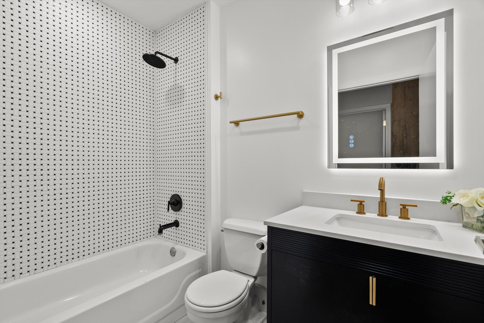 817 W Washington Boulevard Unit: 503