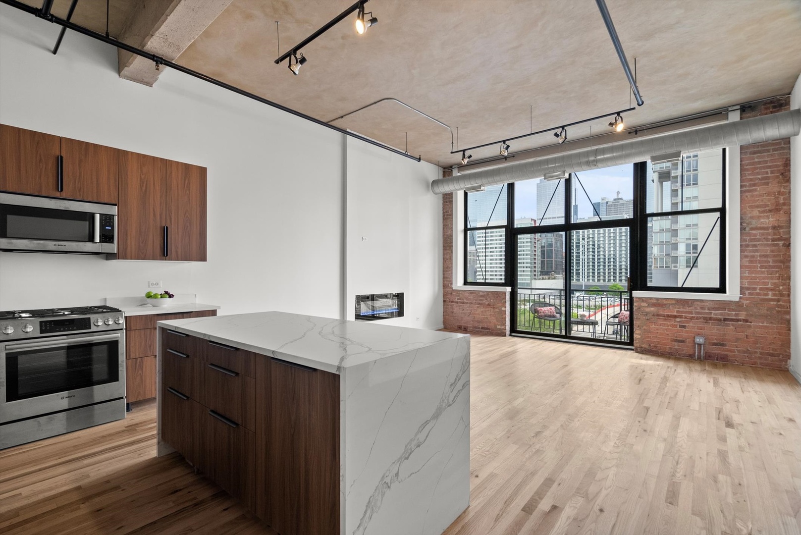 817 W Washington Boulevard Unit: 503